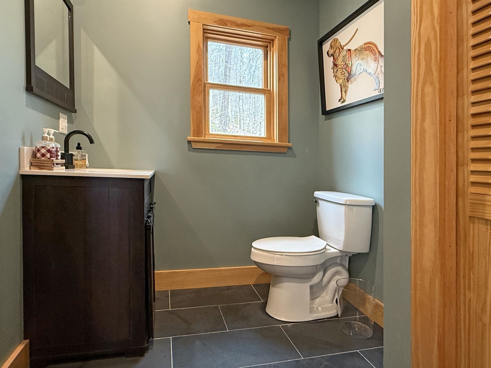 1st floor 1/2 Bath