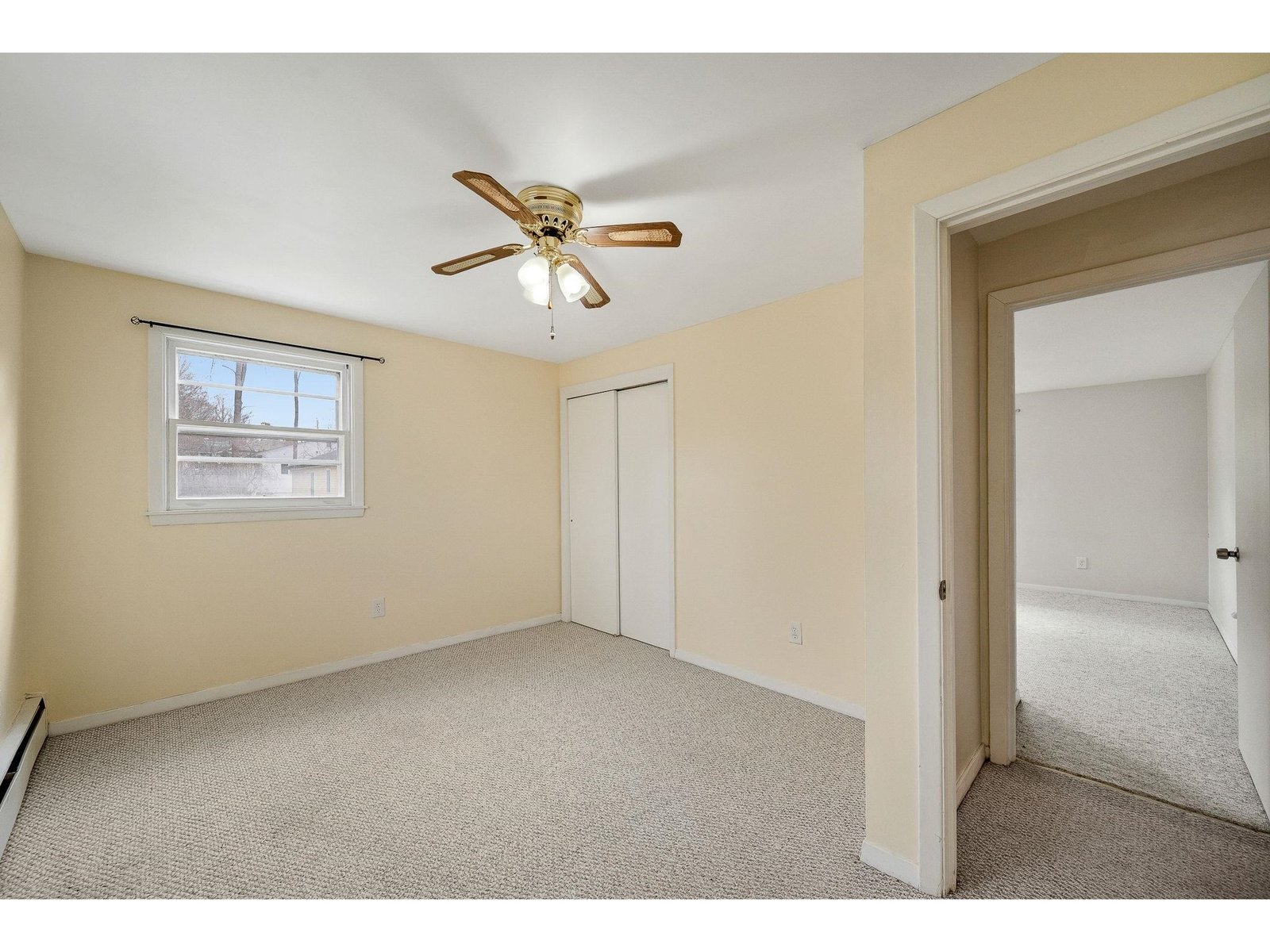 166 Lakeview Drive