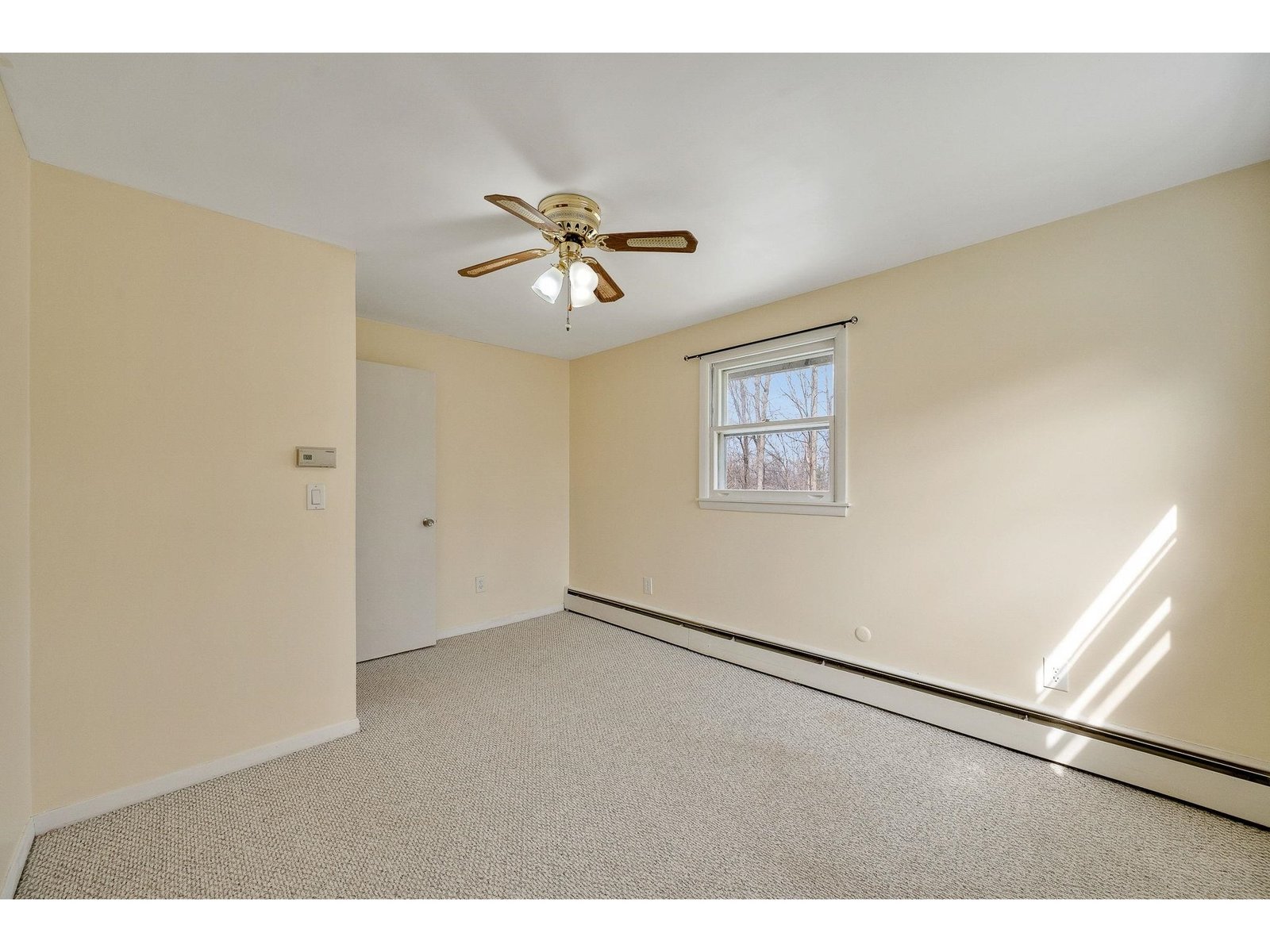 166 Lakeview Drive