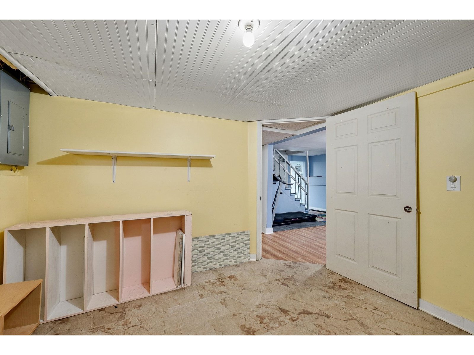 166 Lakeview Drive