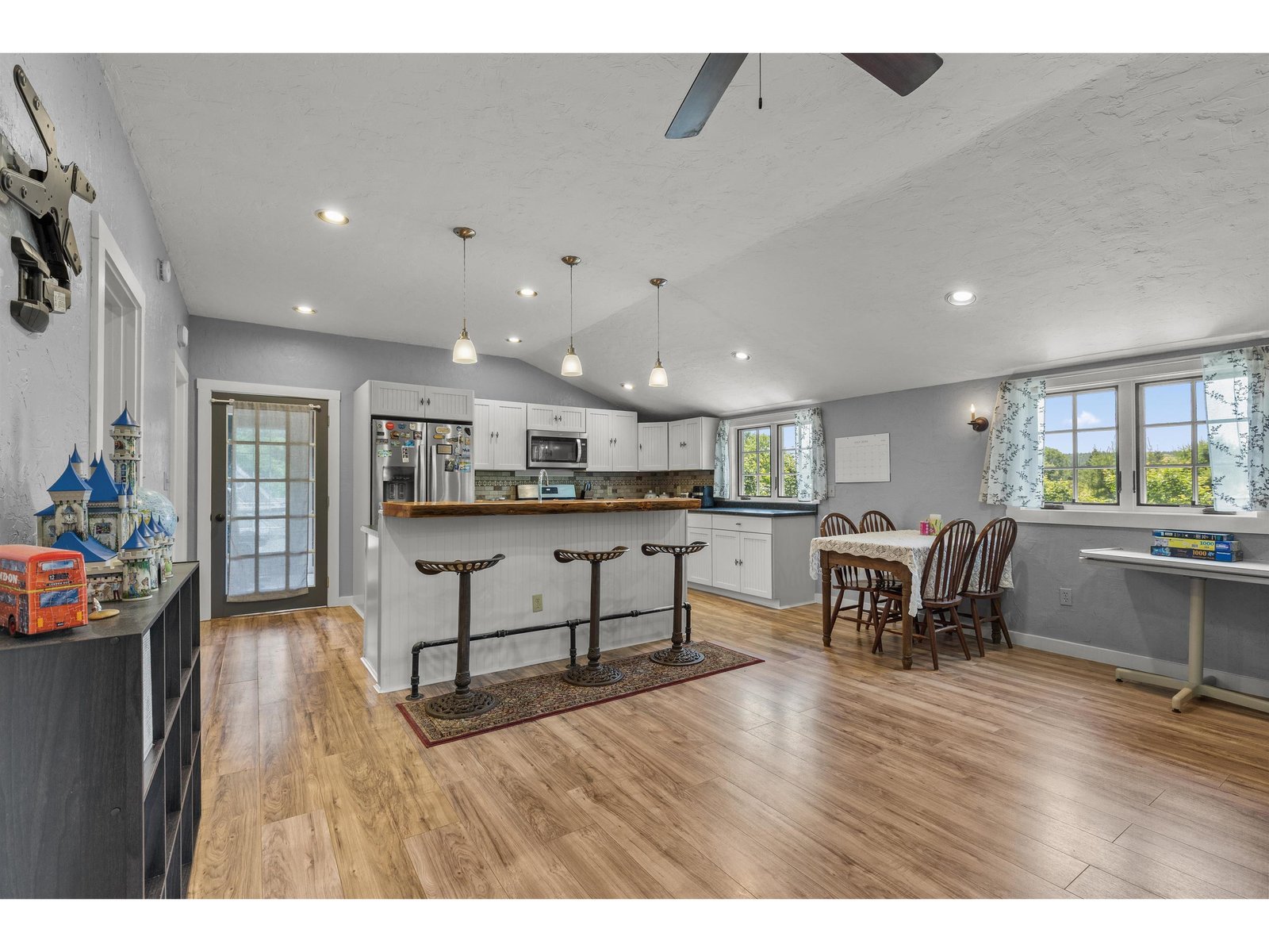1662 Latham Road