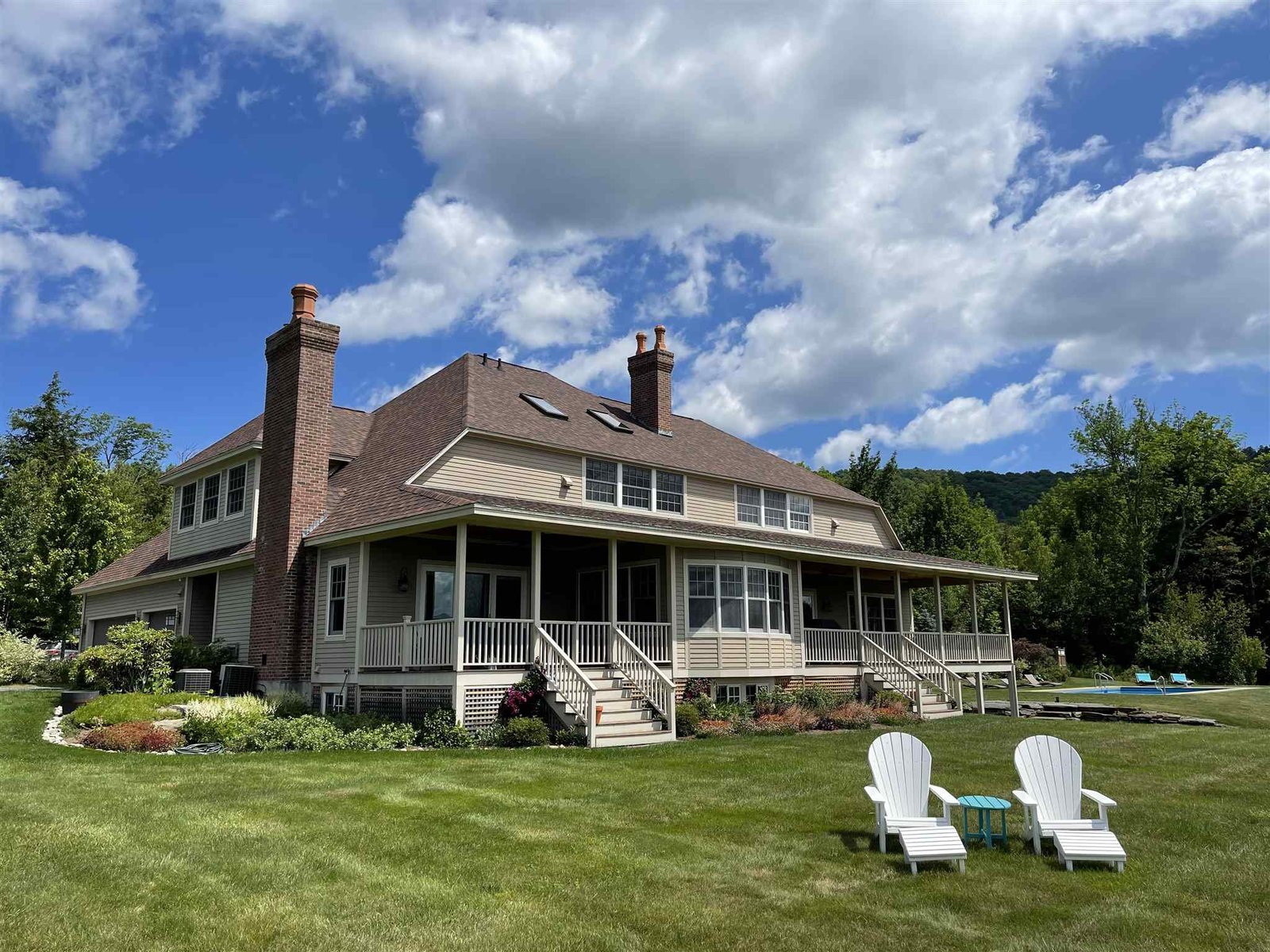 1663 Bragg Hill Road
