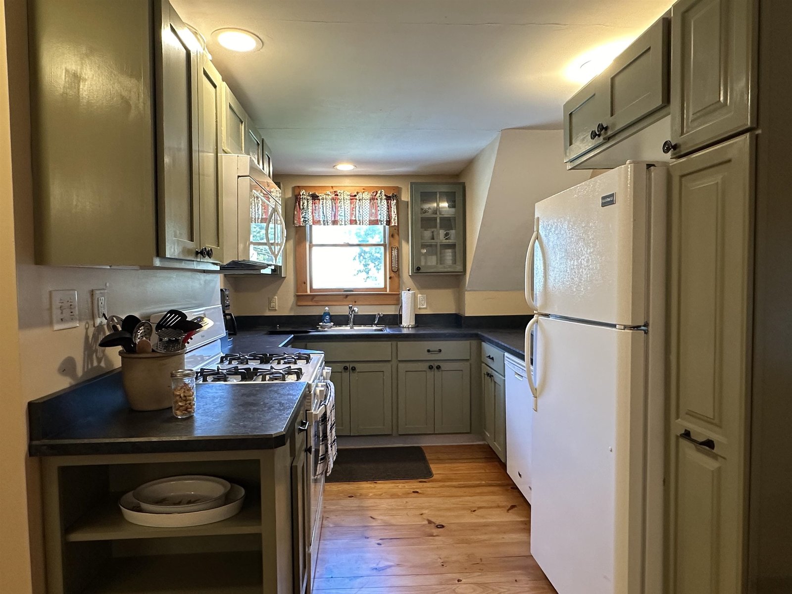 1665 Frazier Hill Road