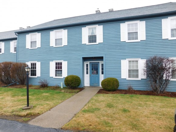 167 North Twin Oaks Terrace, Unit 167