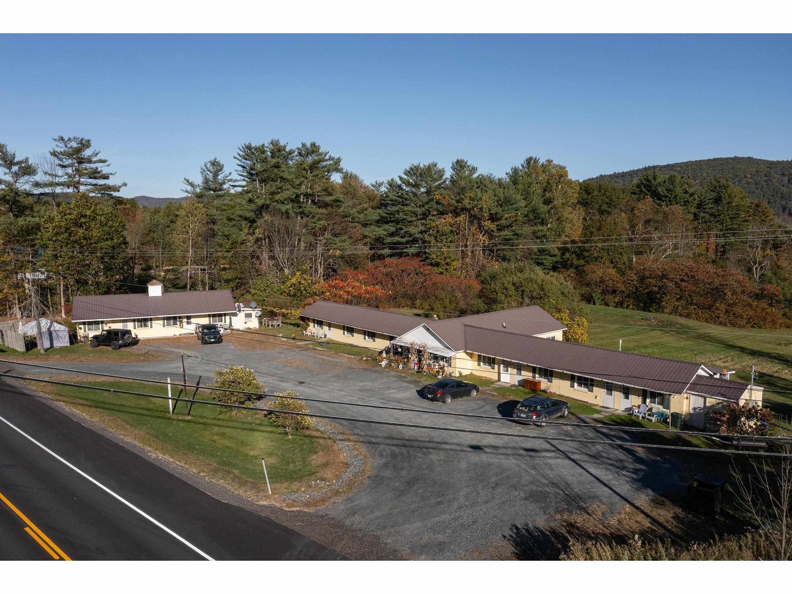 1675 US Route 5 South