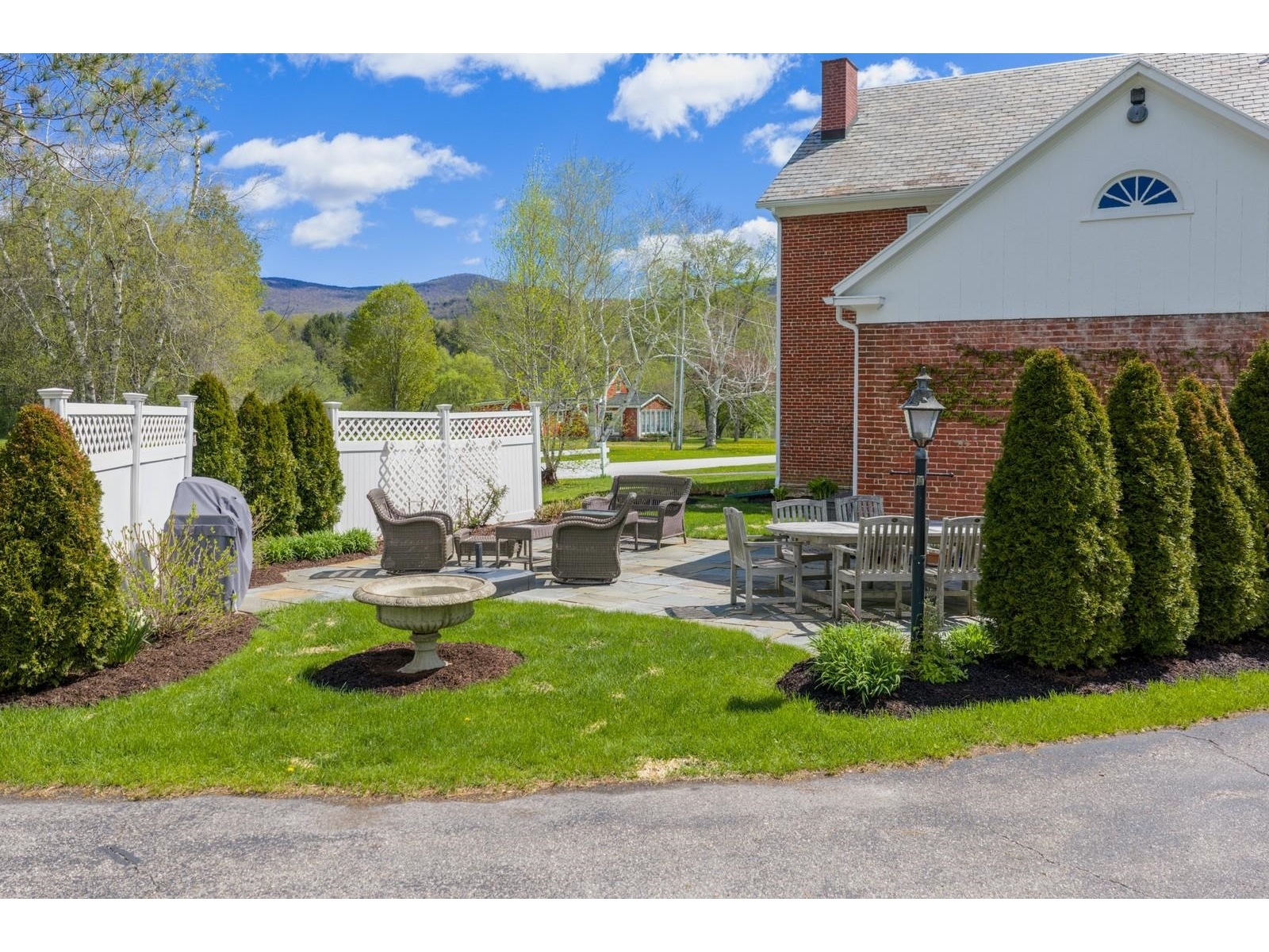 1677 Barnumville Road