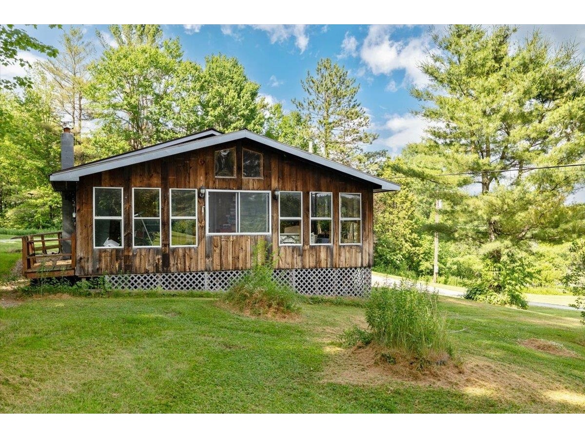 1679 Sampsonville Road