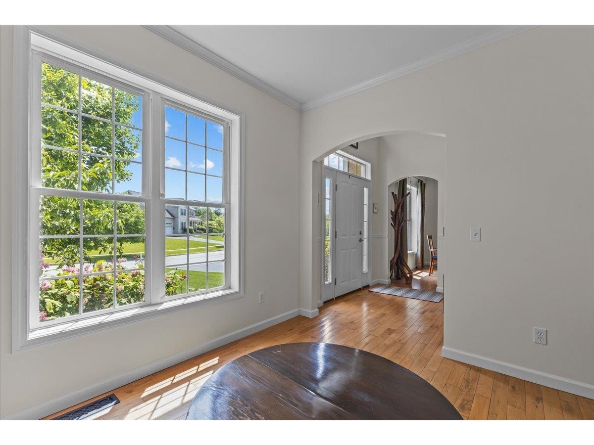 168 Raven Circle