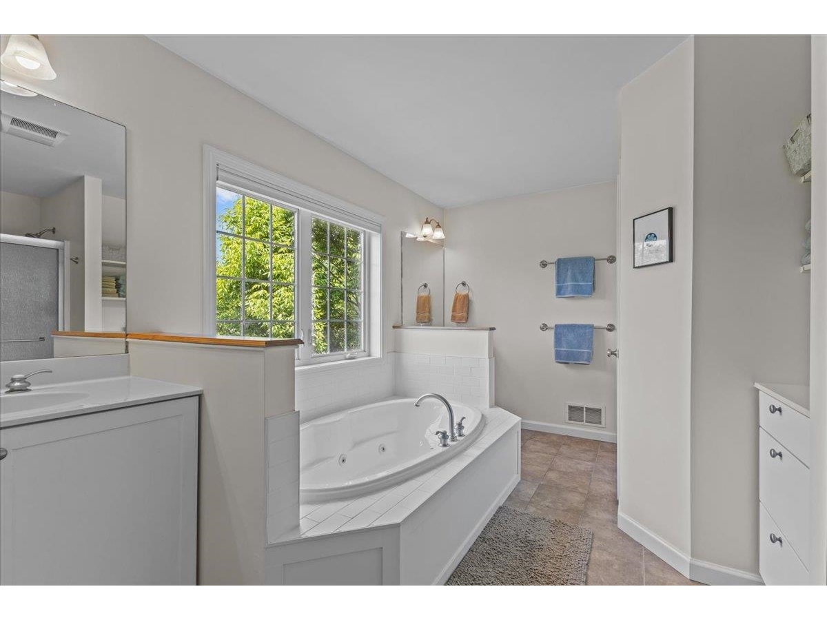 168 Raven Circle
