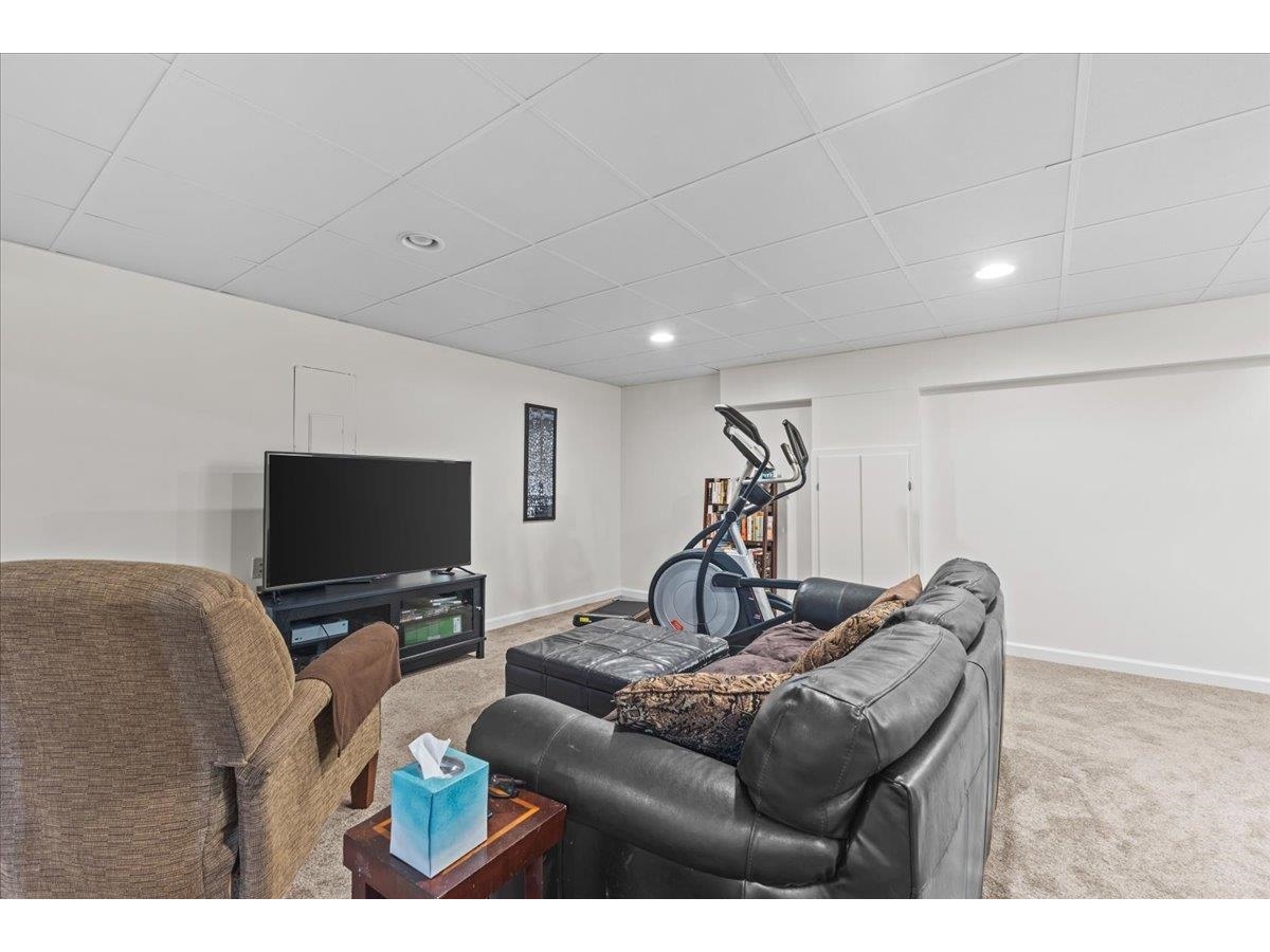 168 Raven Circle