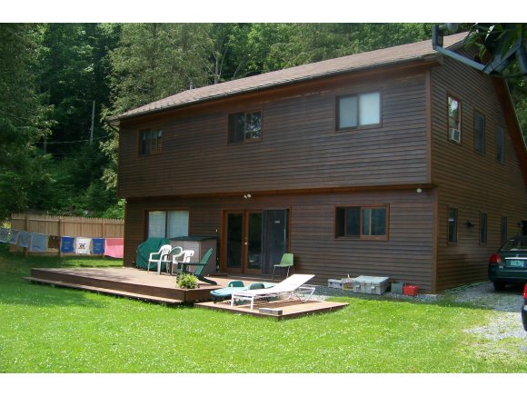 1685 Hooker Rd