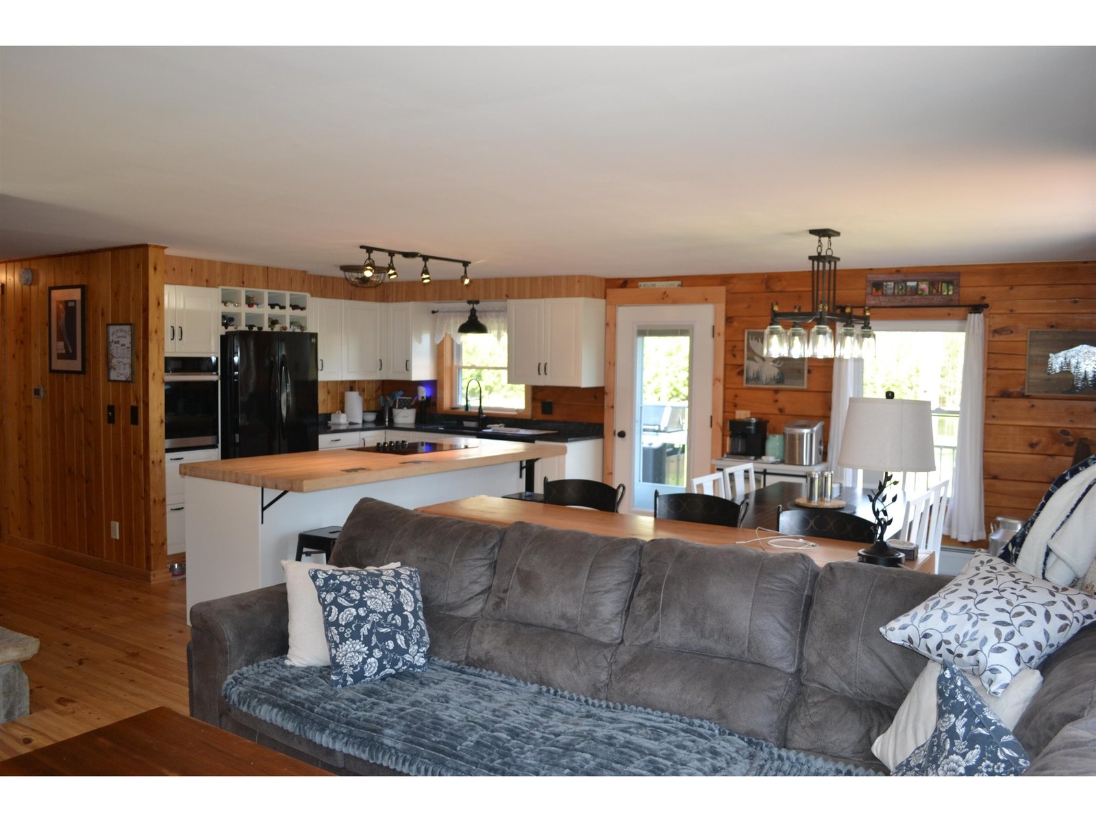 1688 Vermont Route 5A