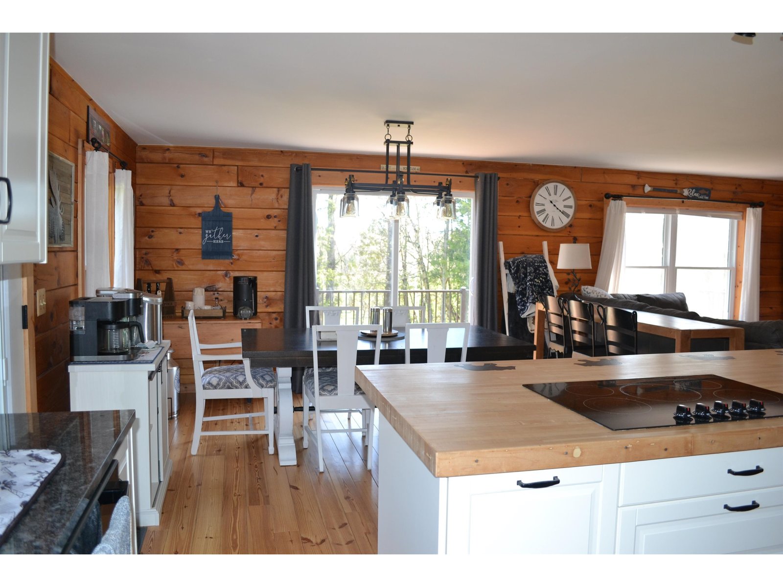 1688 Vermont Route 5A