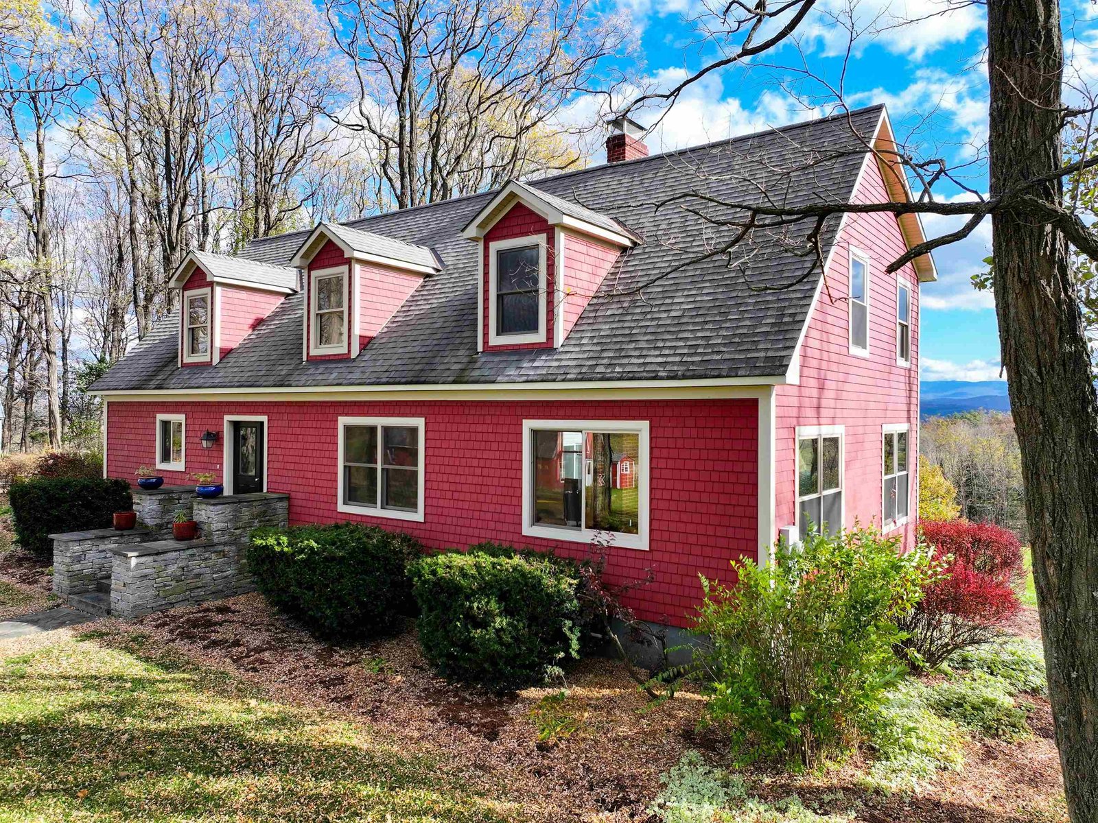 169 Monroe Way