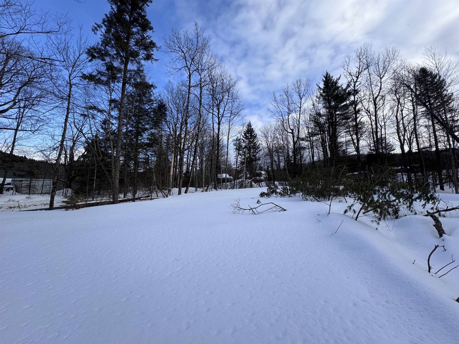 169 Sun and Ski Road