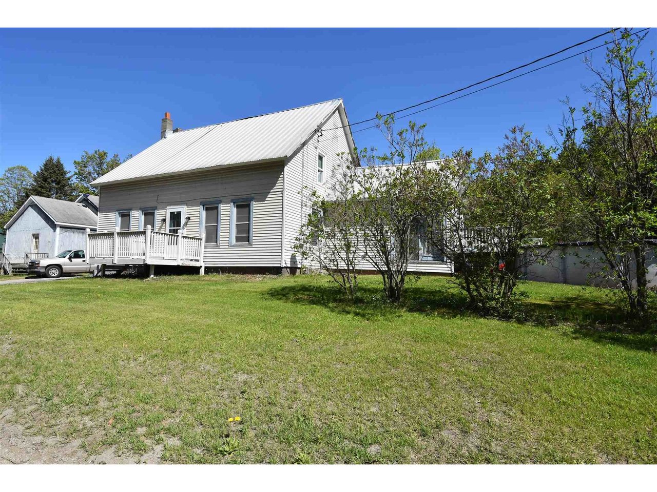 1692 West RIver Road, Lincoln 1692 West RIver Road, Lincoln