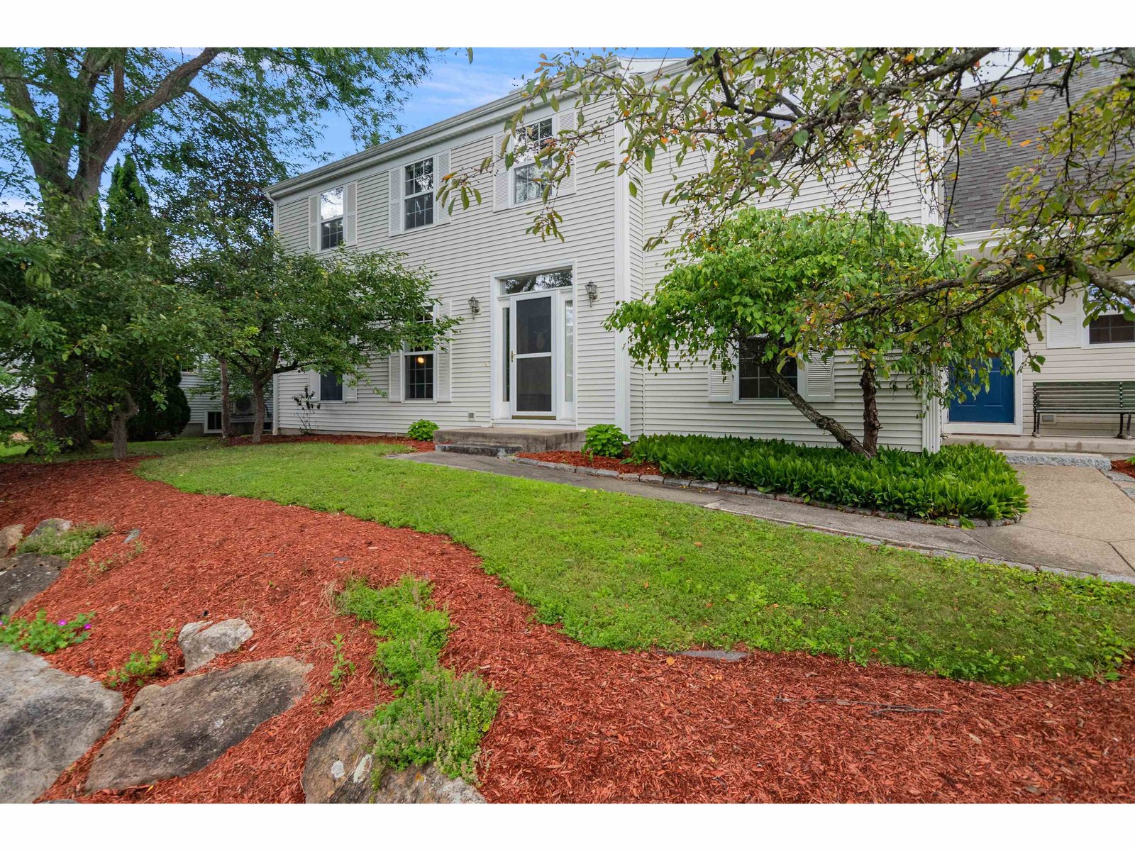 17 Adirondack Street