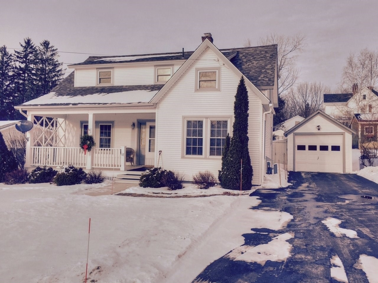 17 Beverly Court