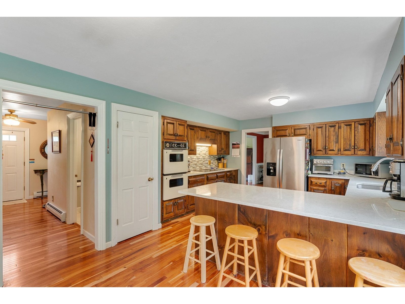 17 Brook Drive