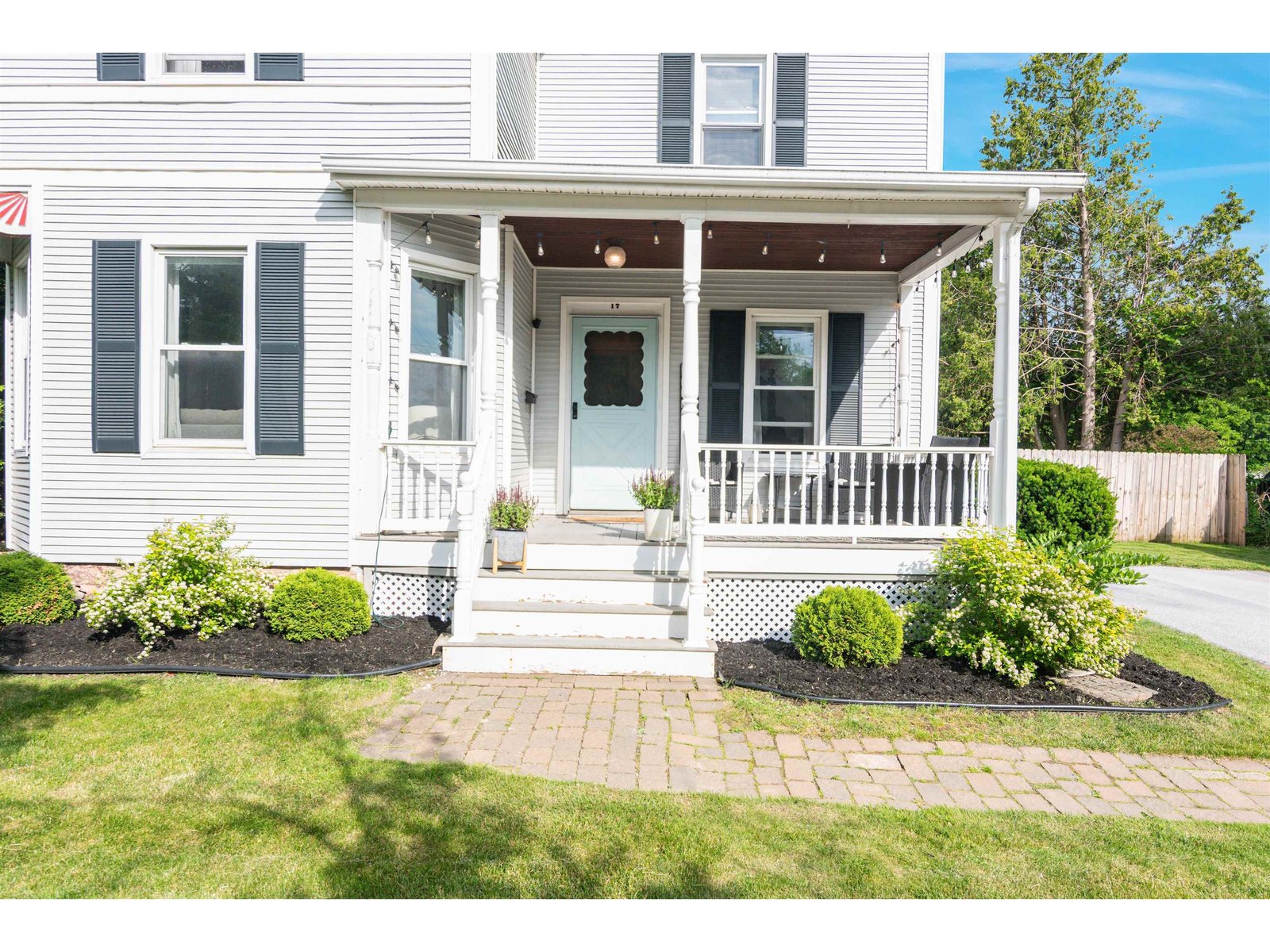 17 Brown Avenue
