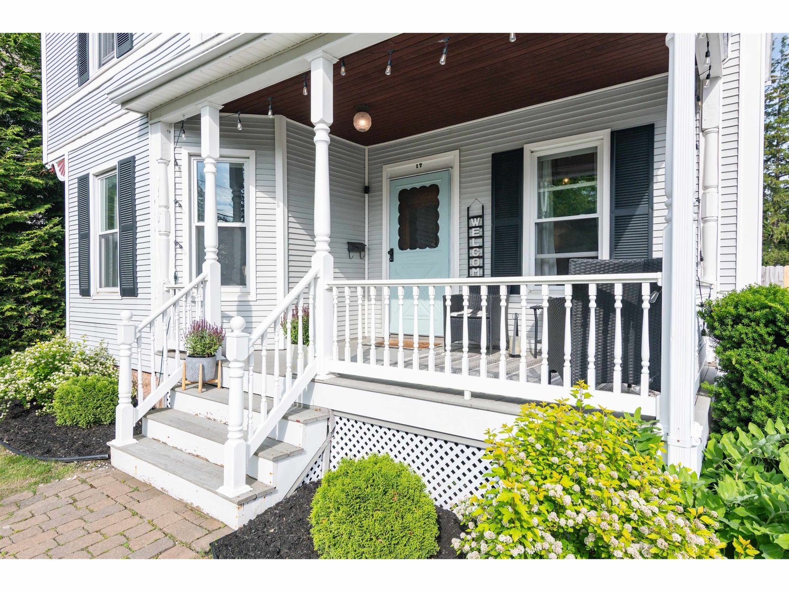 17 Brown Avenue