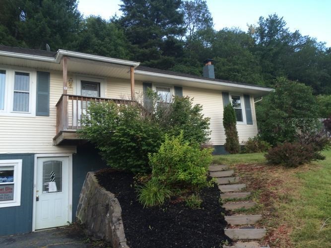 17 Deerfield Avenue