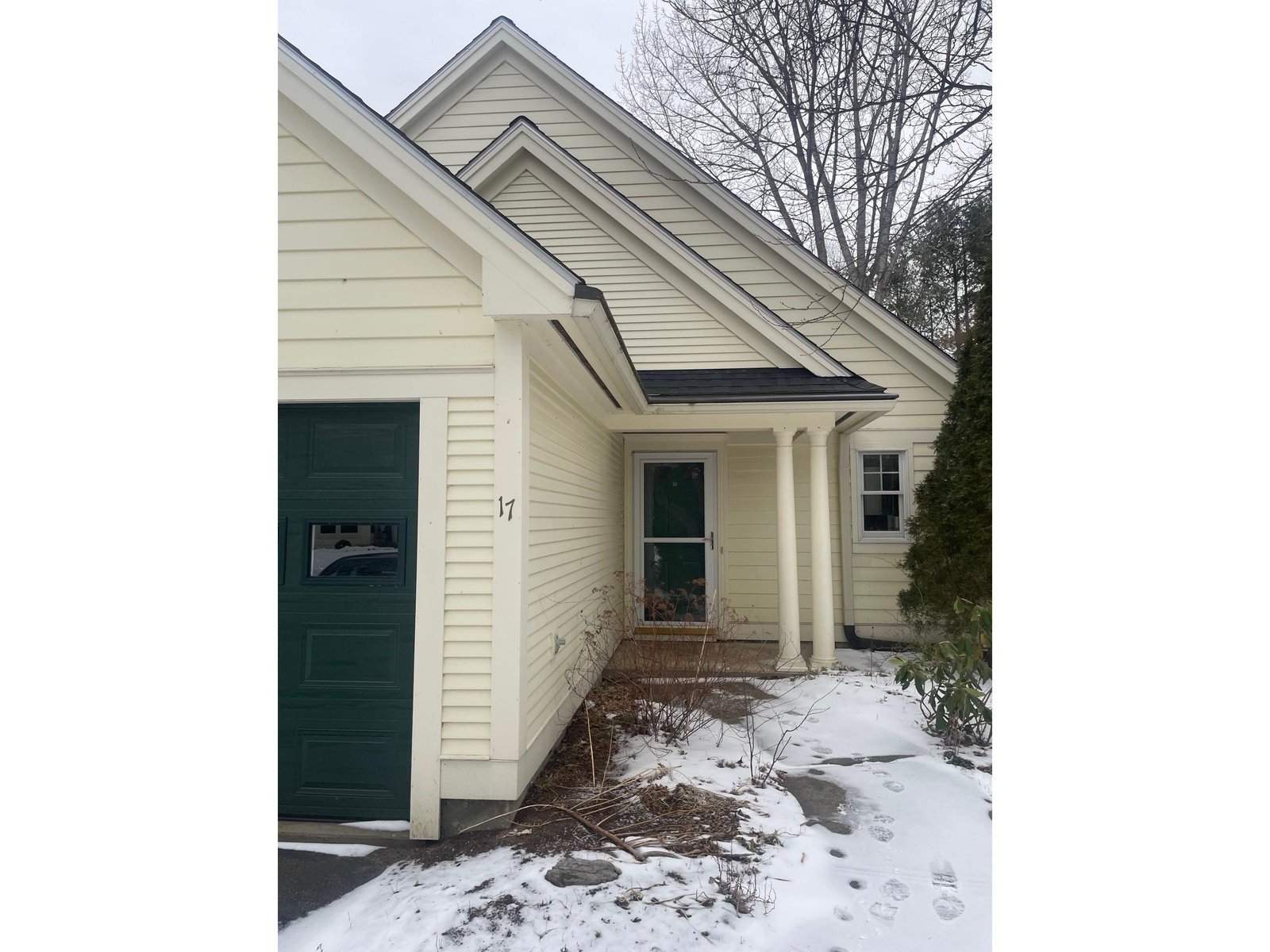 17 Eastman Farm Road