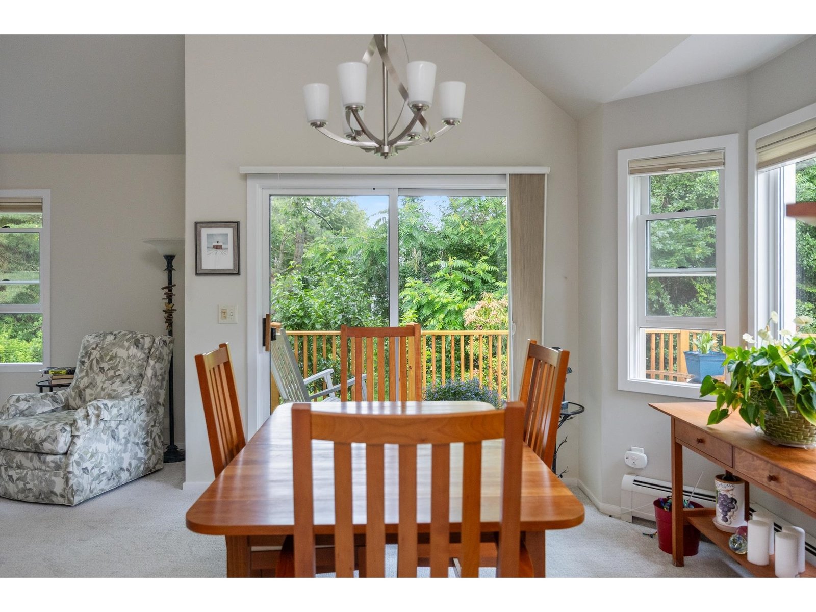 17 Eastman Farm Road