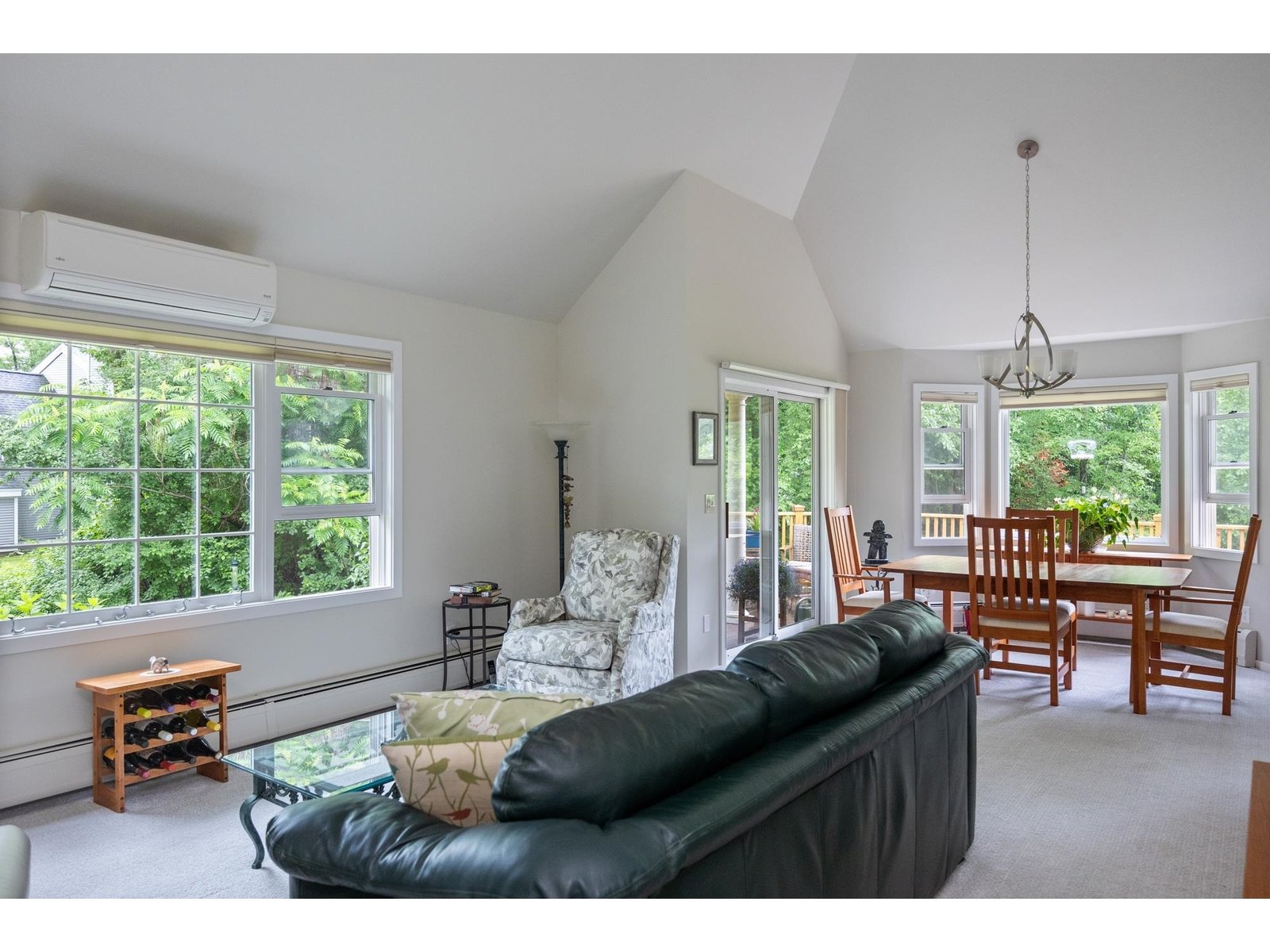 17 Eastman Farm Road