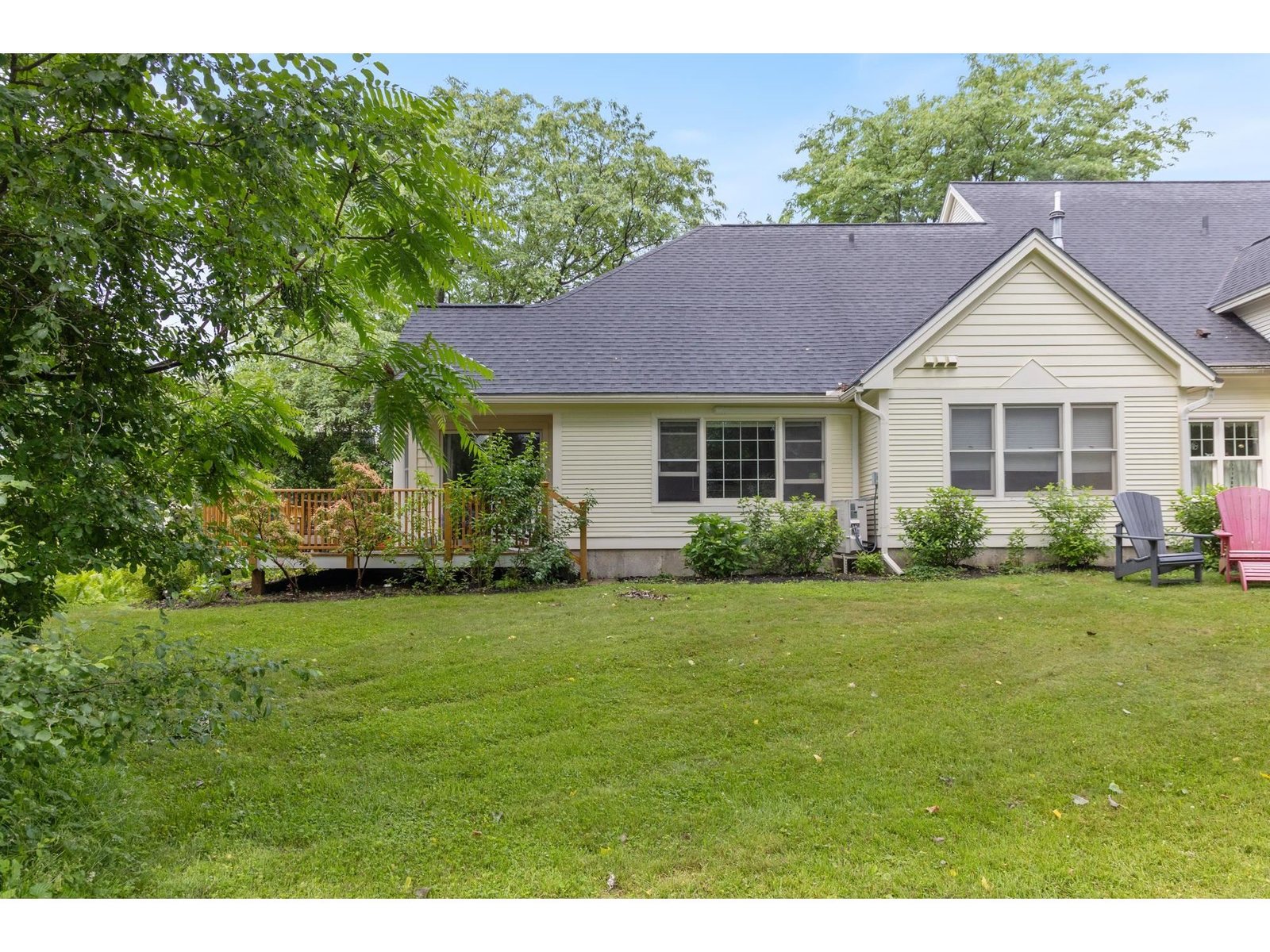17 Eastman Farm Road