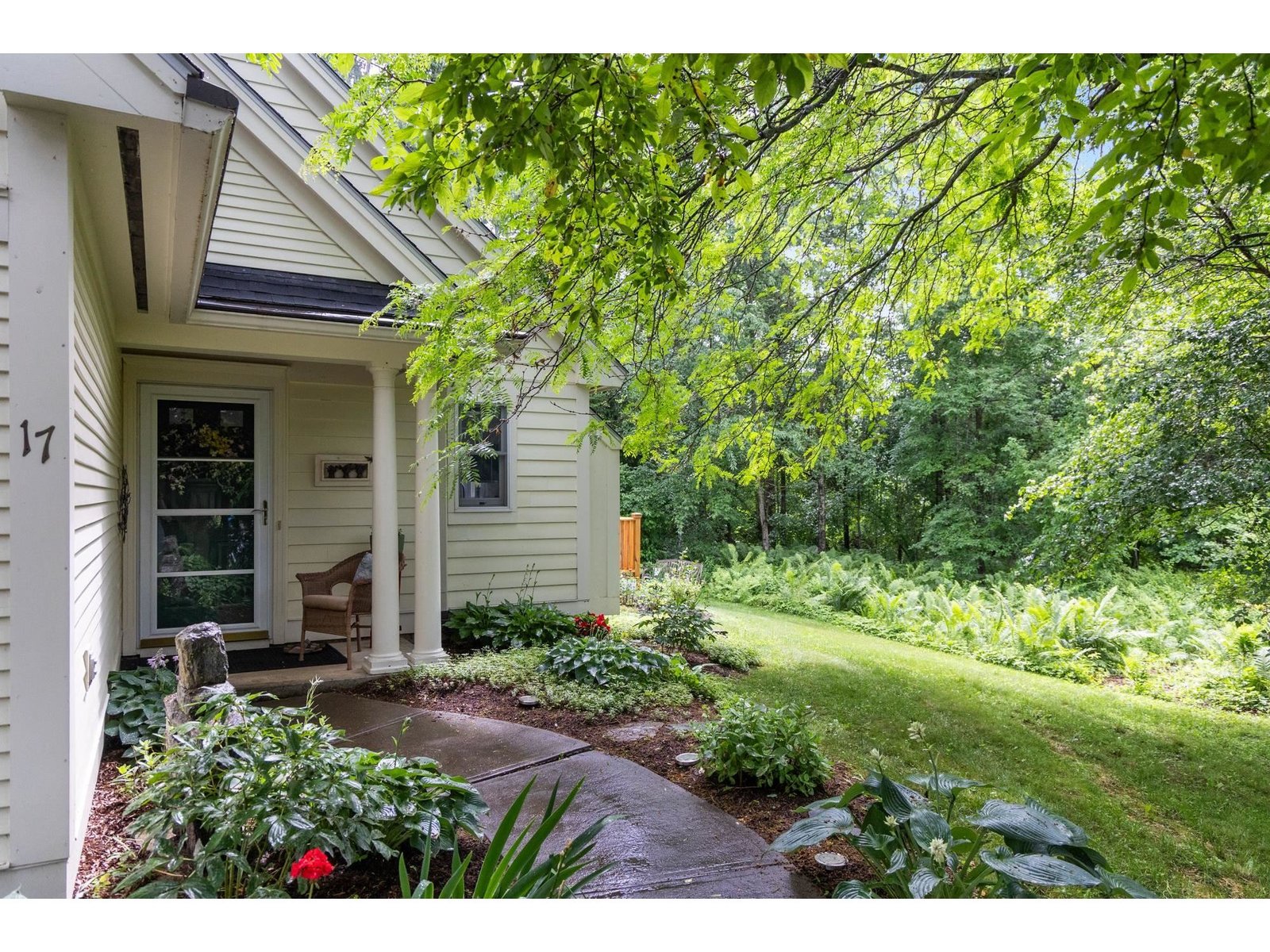 17 Eastman Farm Road