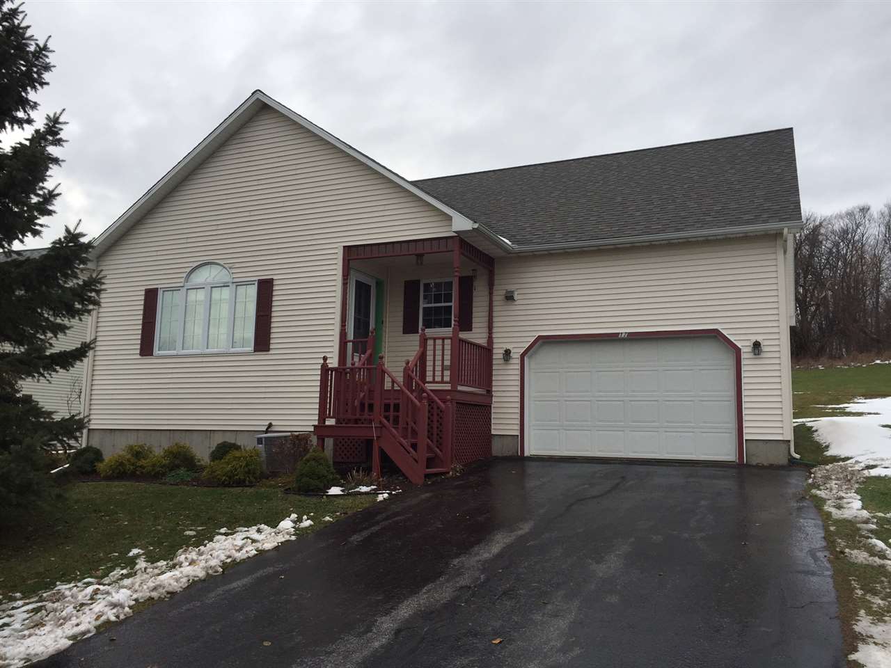 17 Eastview Drive