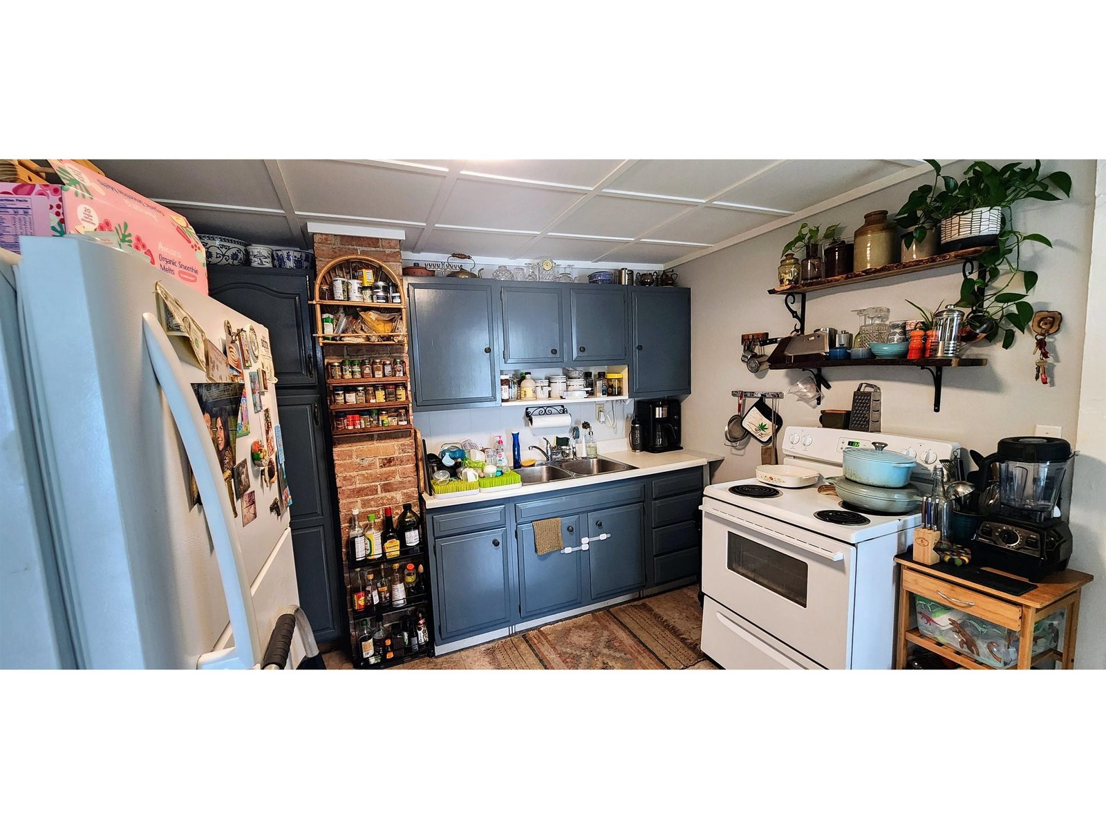 Apt 3: One bedroom, 2nd floor