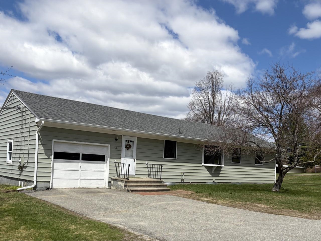 17 Fairwood Heights