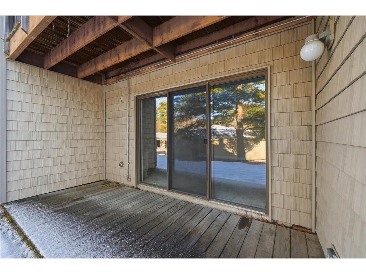 17 Hawthorne Circle