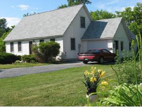 17 Hillside Dr