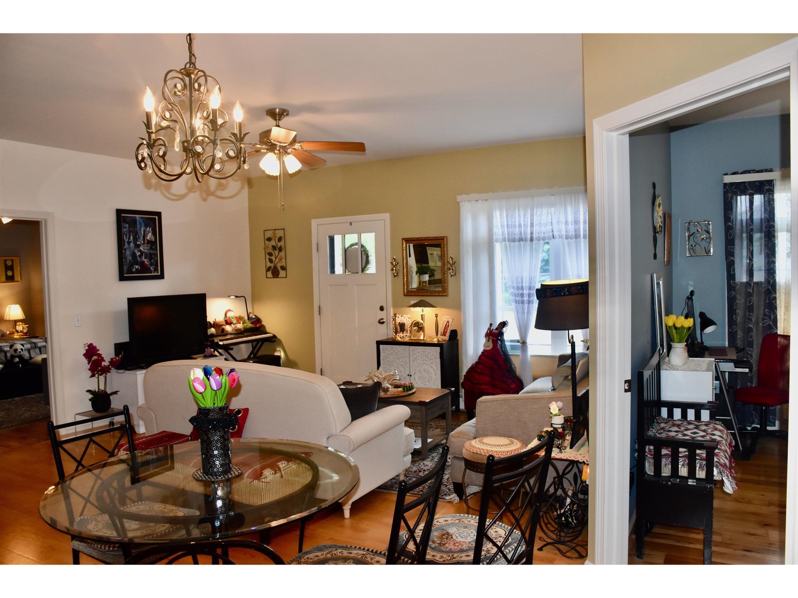 17 Madison Drive, Unit Unit 8 Triplex