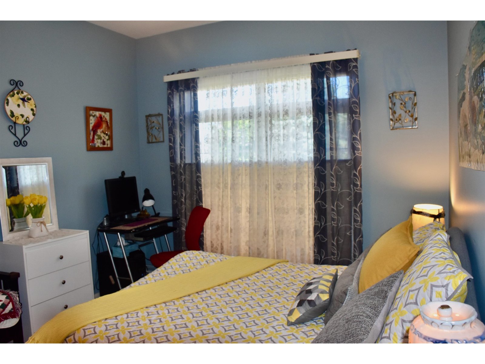 17 Madison Drive, Unit Unit 8 Triplex