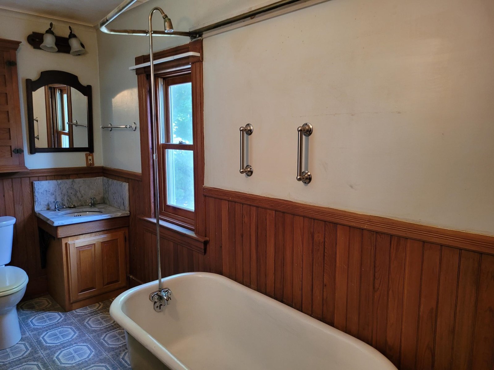 17 Maplewood Avenue