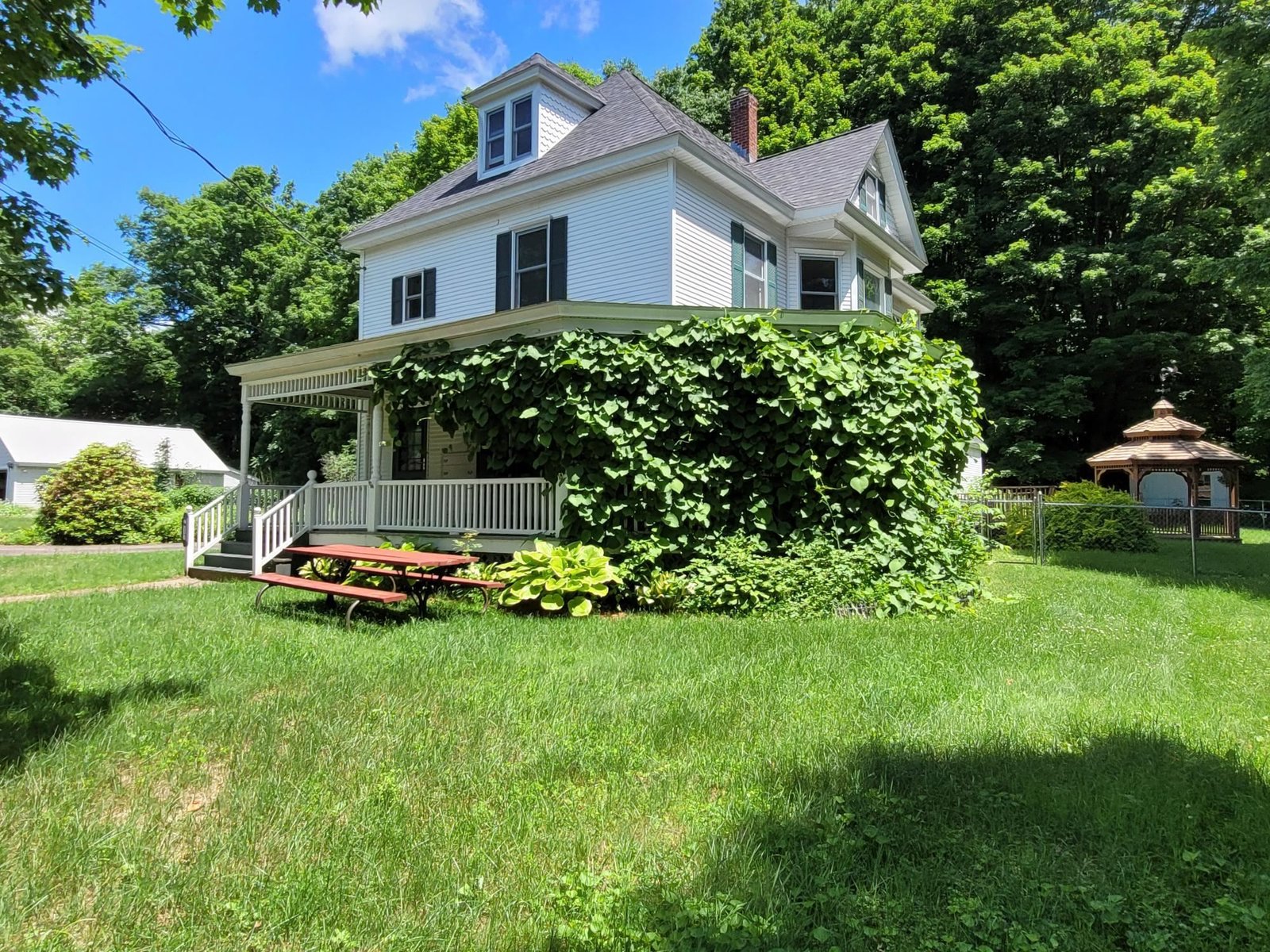 17 Maplewood Avenue