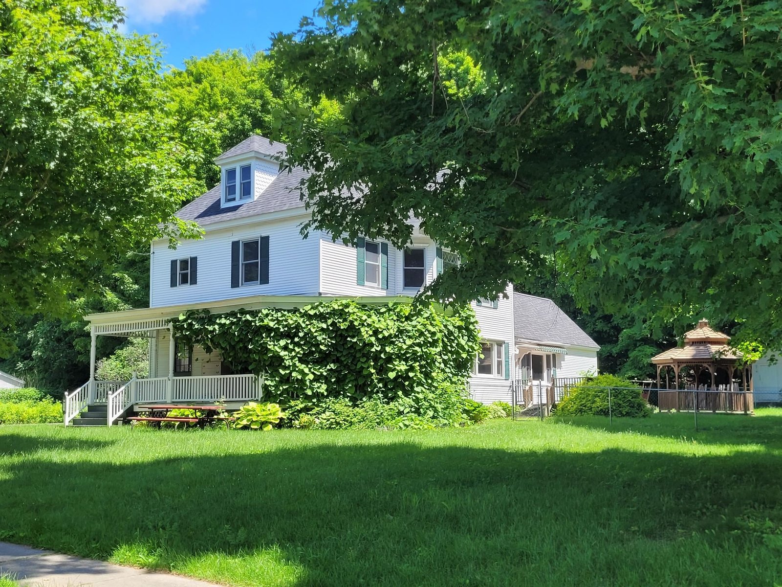 17 Maplewood Avenue