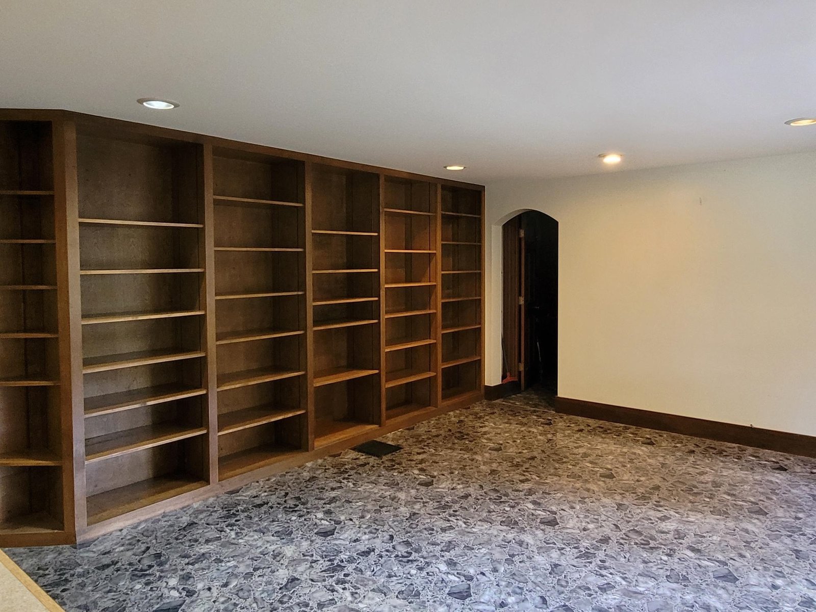 17 Maplewood Avenue