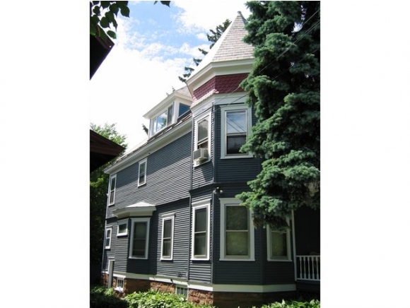 17 North Willard Street