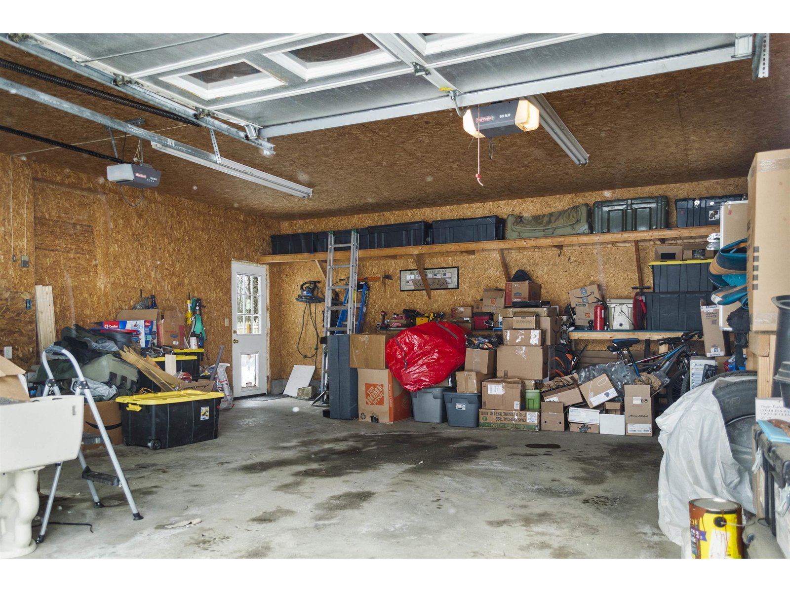 Attached Garage