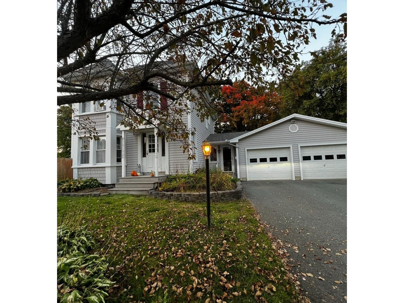 17 Northern Avenue