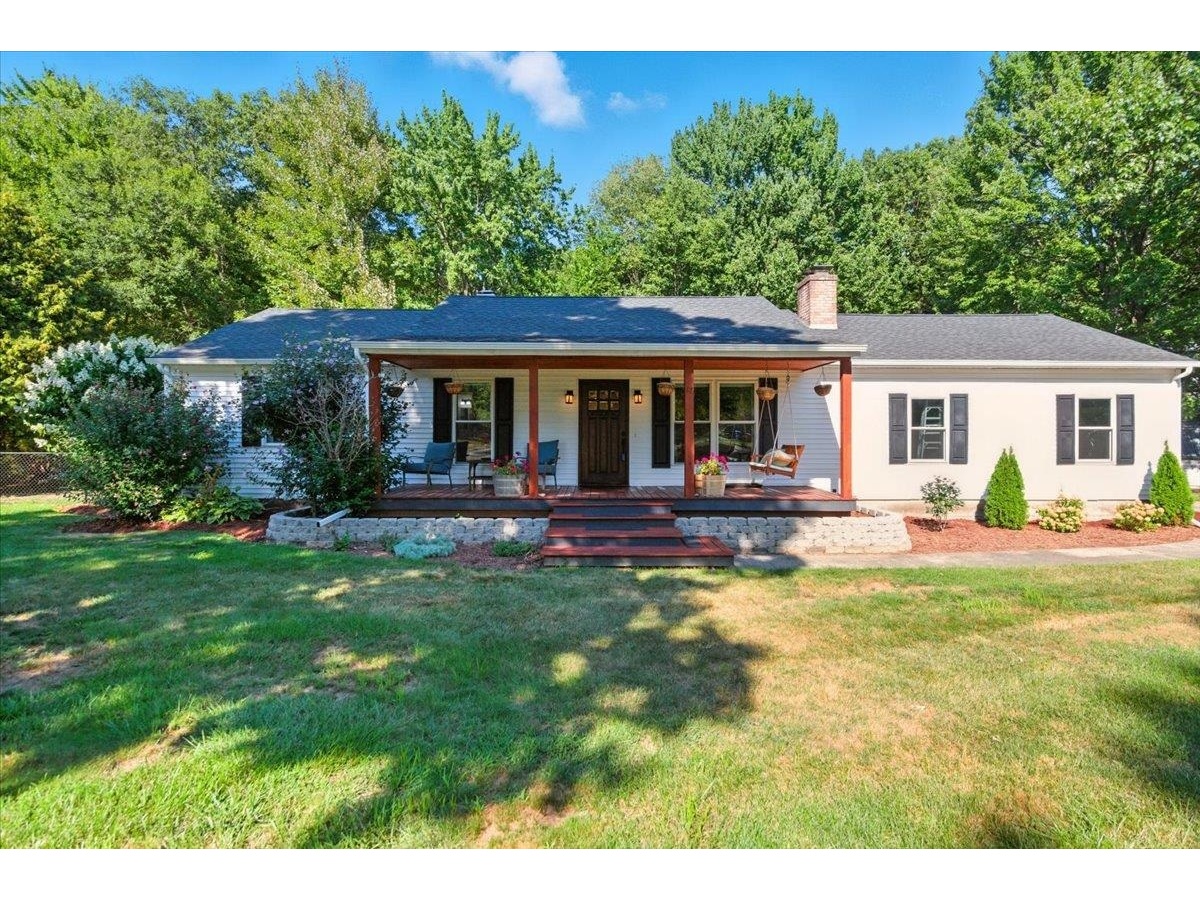 17 Oak Ridge Drive