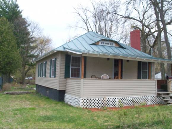 17 Oak Street
