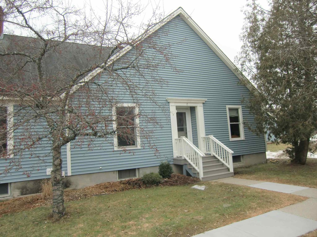 17 Overbrook Drive