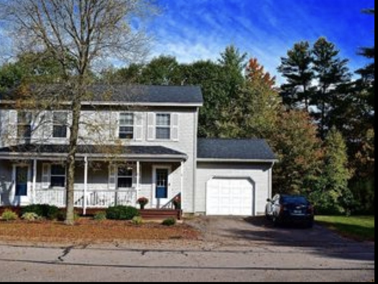 17 Pointe Drive