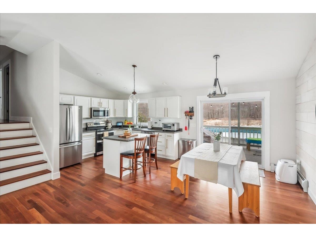Dinning Room / Kitchen